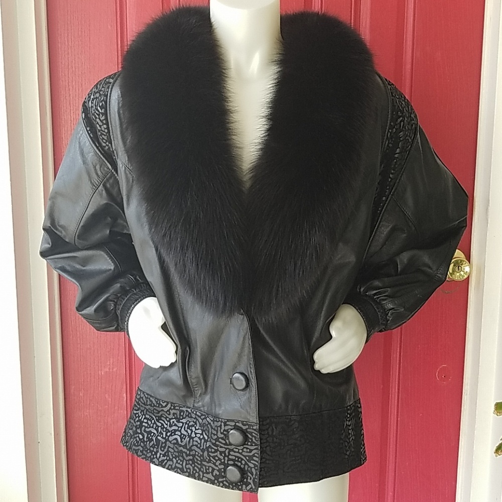 Reserved for @owenscalderon- Saga Fox black fur Finland collared leather jacket